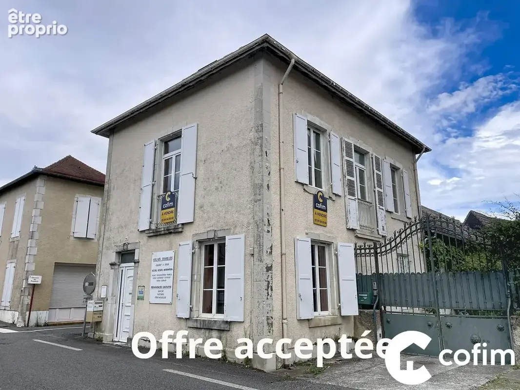 Maison à THEZE