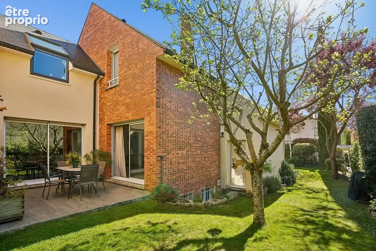 Exclusivite chatou - maison contemporaine de 190  m² - terrain 706 m² - sous-sol - au calme- lumineux - sans vis a vis - photo 18