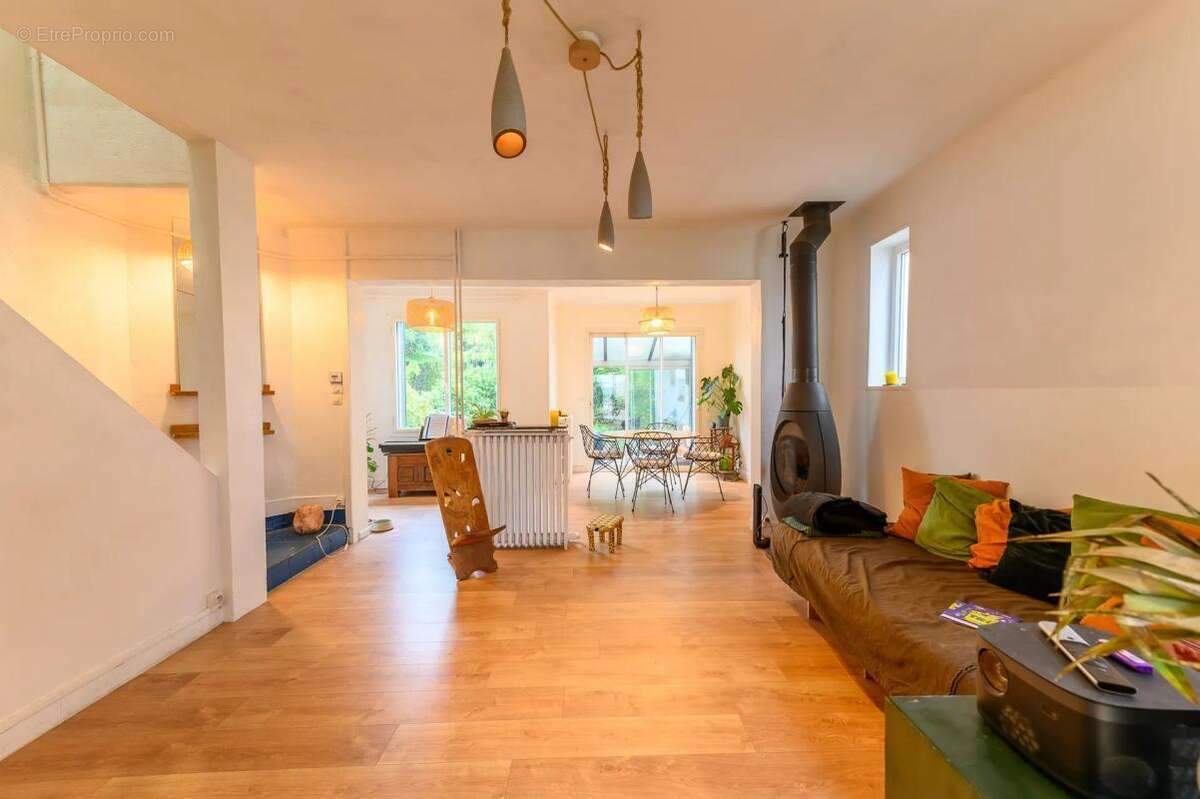 Maison à ROSNY-SOUS-BOIS