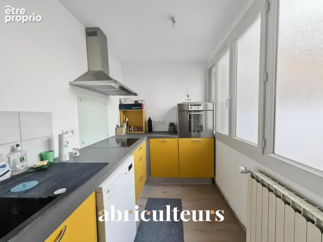 Maison 4 pièces 96 m² avec cour et garage en vente à Cognac 16100 - photo 2