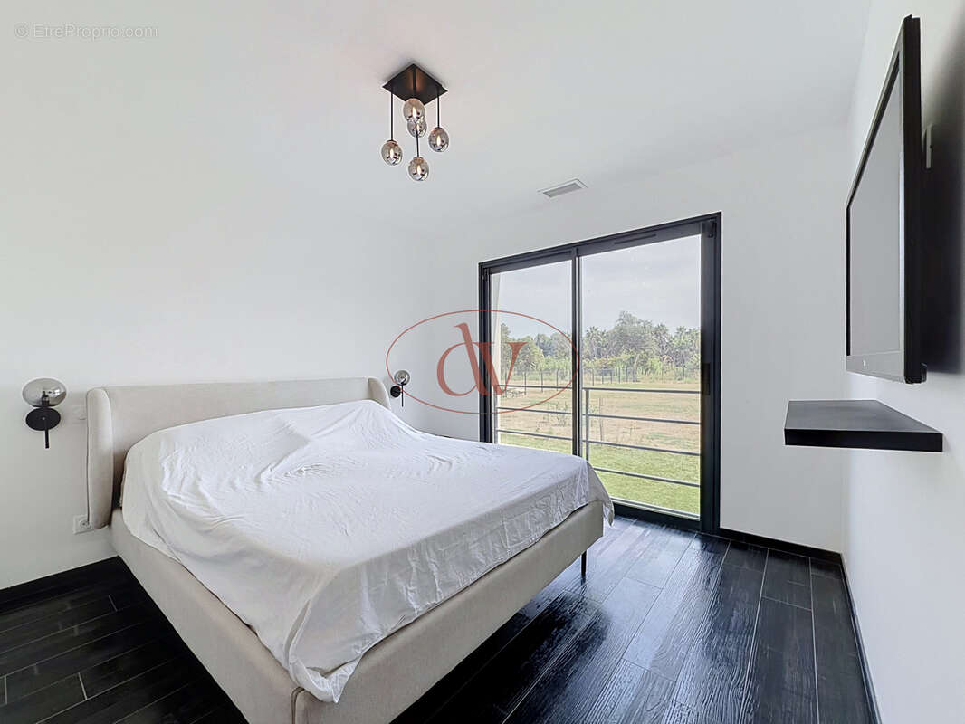 Maison 4 faces de 2023 sur grande parcelle de 1507 m2 ( saint cyprien ) - photo 14