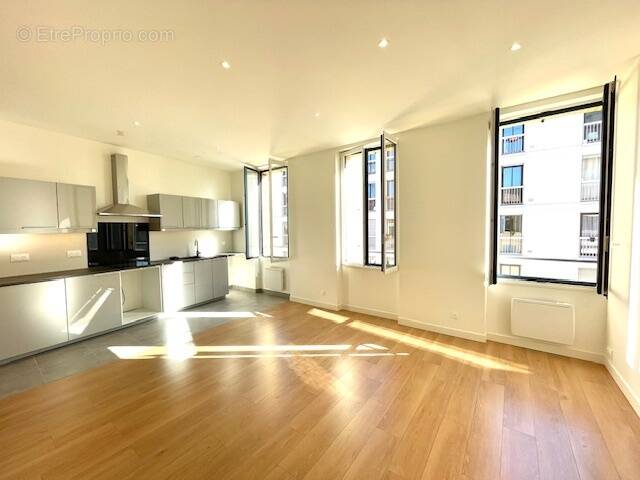   - Appartement à TOULOUSE