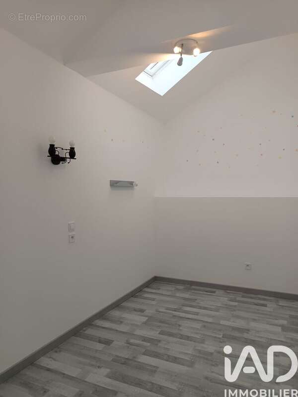 Maison 167 m² à Loudun  - photo 9