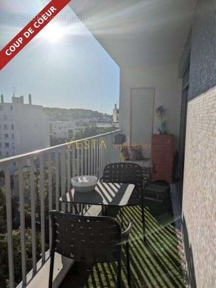 balcon dégagé. - Appartement à MONTREUIL