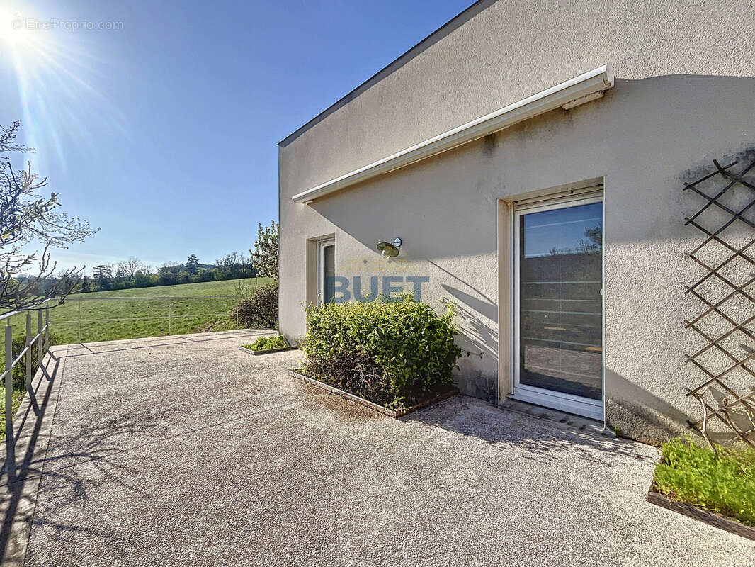 Maison à VELARS-SUR-OUCHE