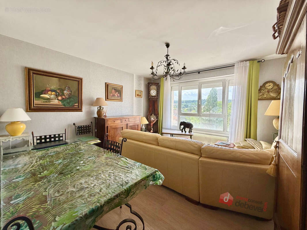 Appartement à LAXOU