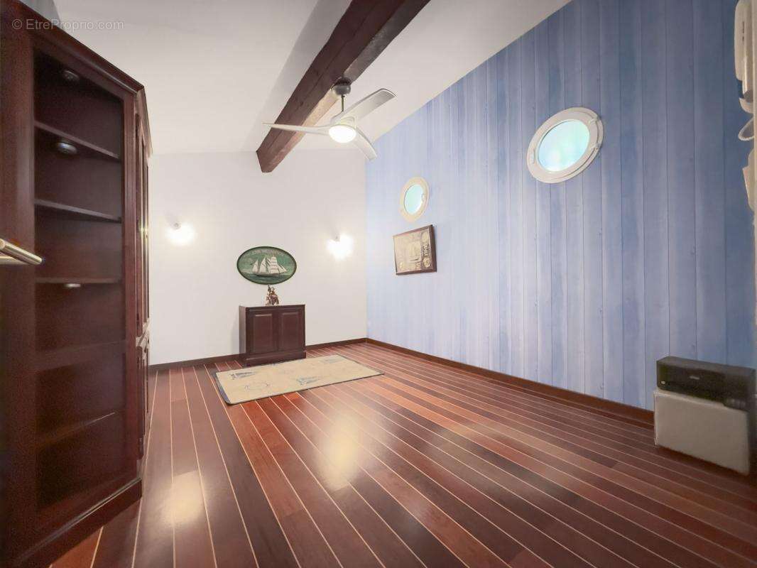 Maison à SAINT-MARTIN-DU-VAR