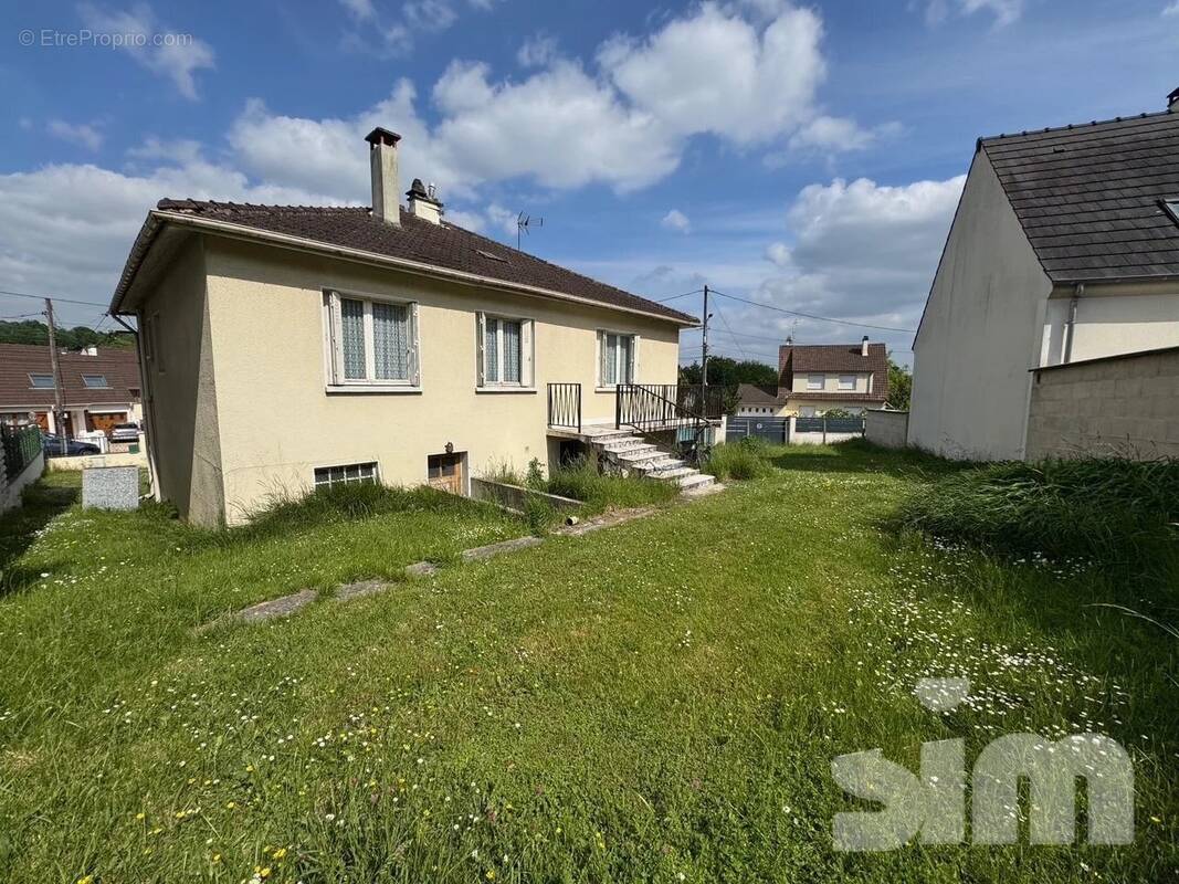 Maison à MONTFERMEIL