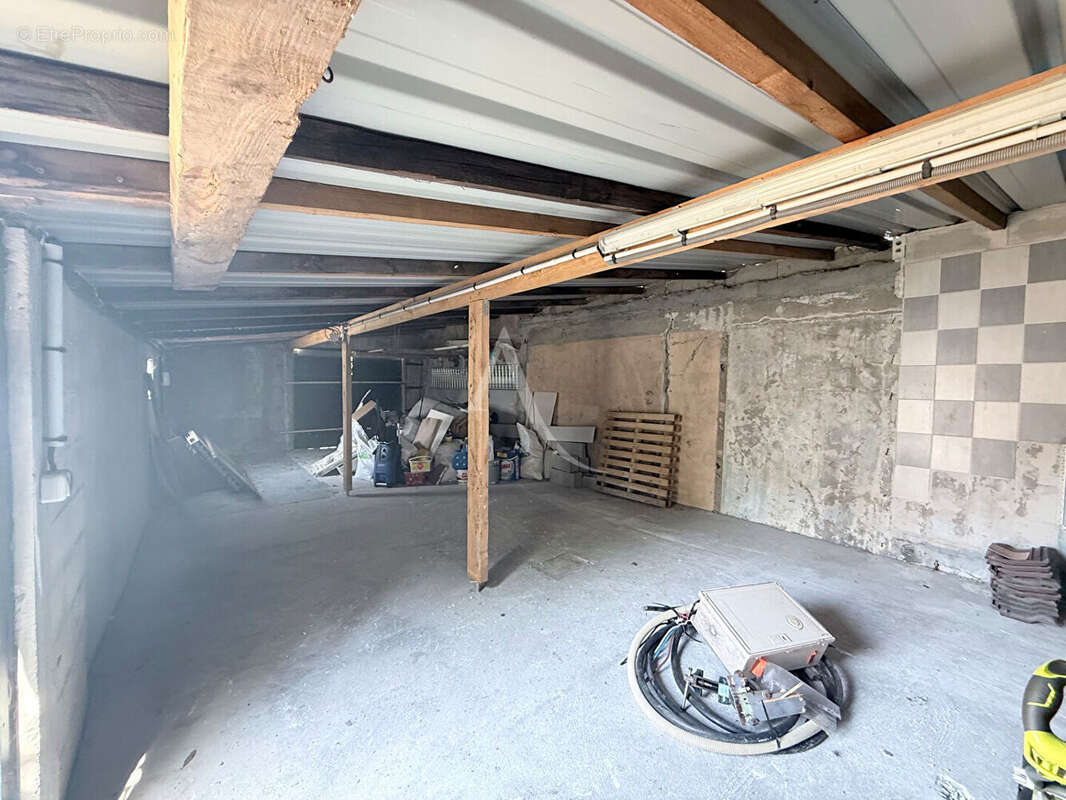 Maison familiale lumineuse rénovée avec dépendance à fort potentiel - Les Coudreaux Chelles - photo 11