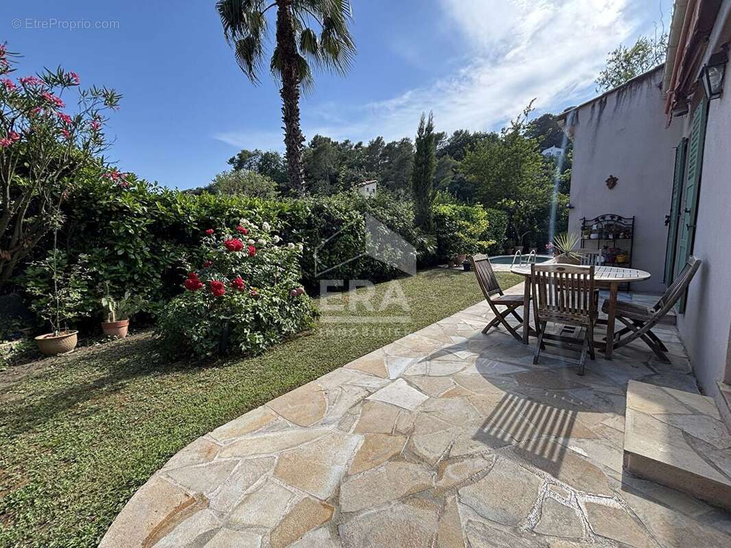 Maison à LA COLLE-SUR-LOUP