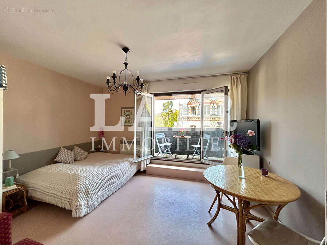Appartement à BAGNOLES-DE-L'ORNE