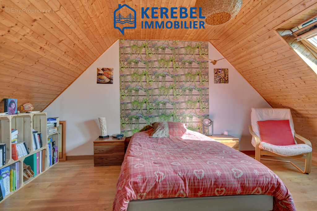 Maison à LOGONNA-DAOULAS