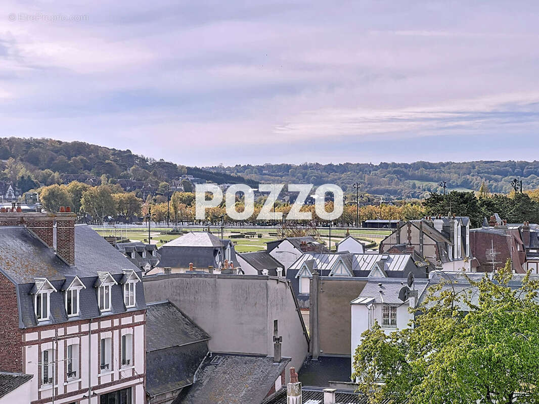 Appartement à DEAUVILLE