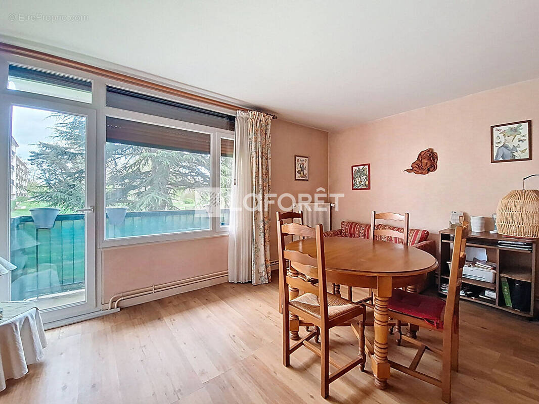 Appartement à MARCOUSSIS