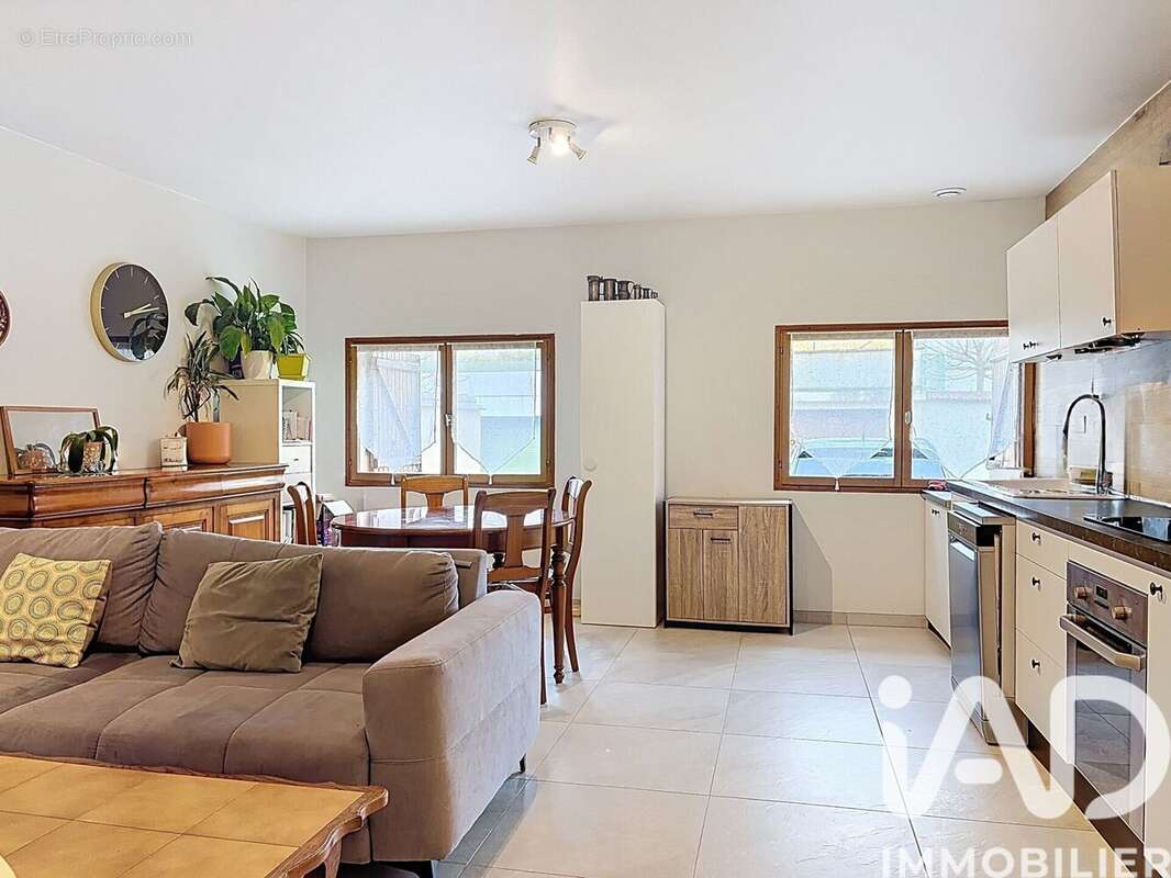 Photo 2 - Appartement à GALLARDON