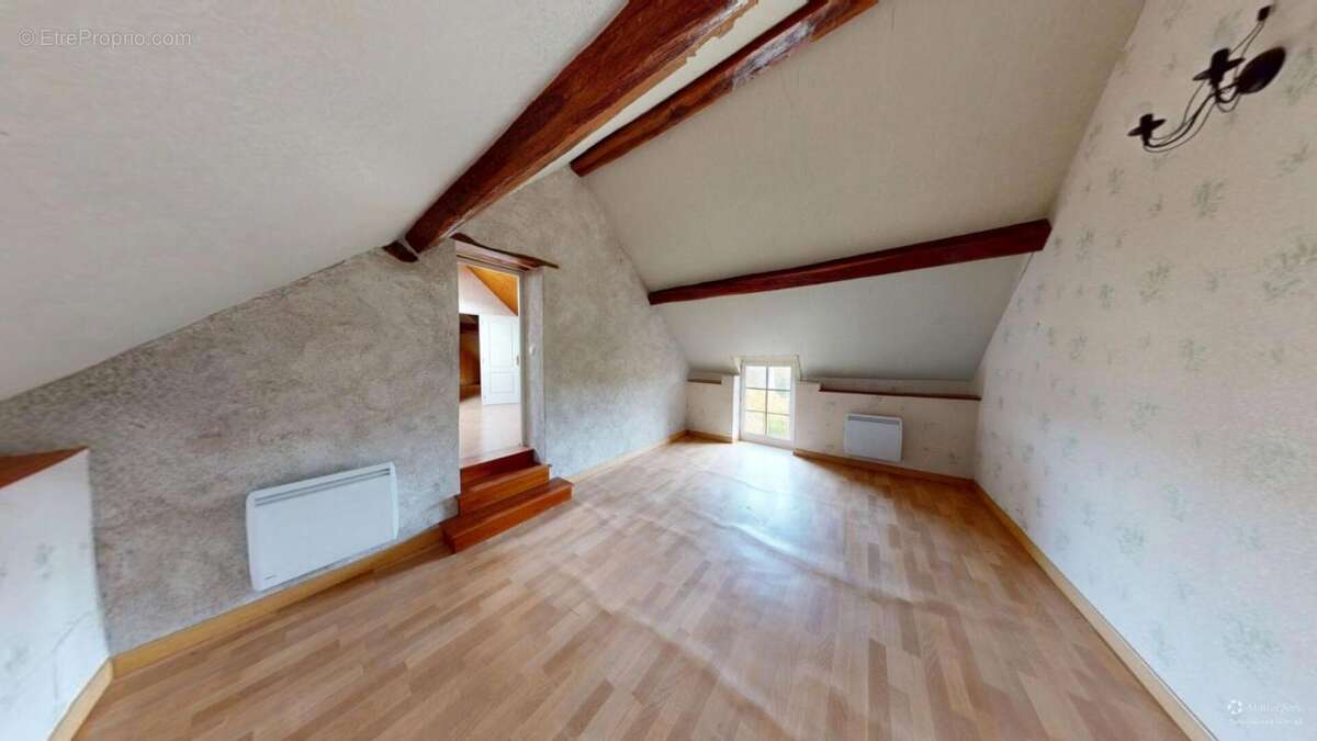 Maison de bourg en pierre   Saint-Lubin-en-Vergonois - photo 5