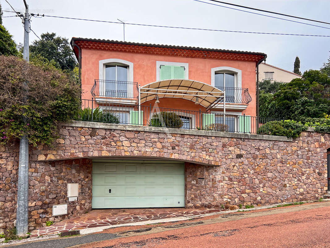 Villa THEOULE Bord de mer vue mer - photo 4