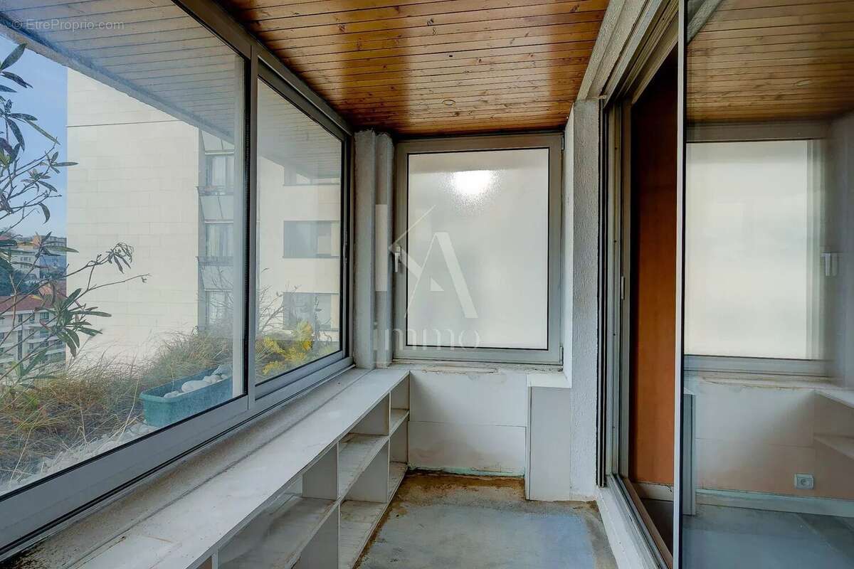 Appartement à SURESNES
