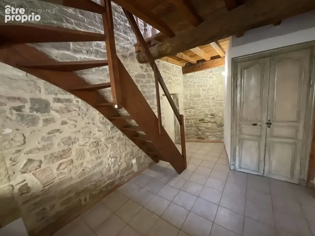 Bernis, appartement 2 pièces. - photo 3