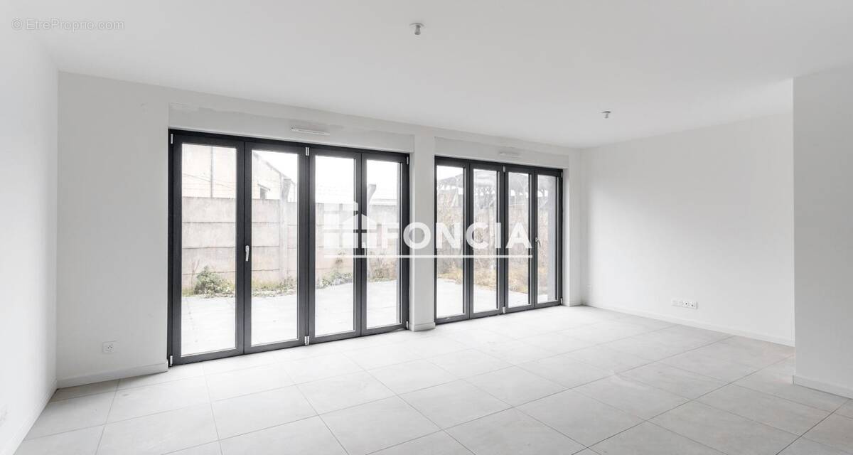 Appartement à WOIPPY