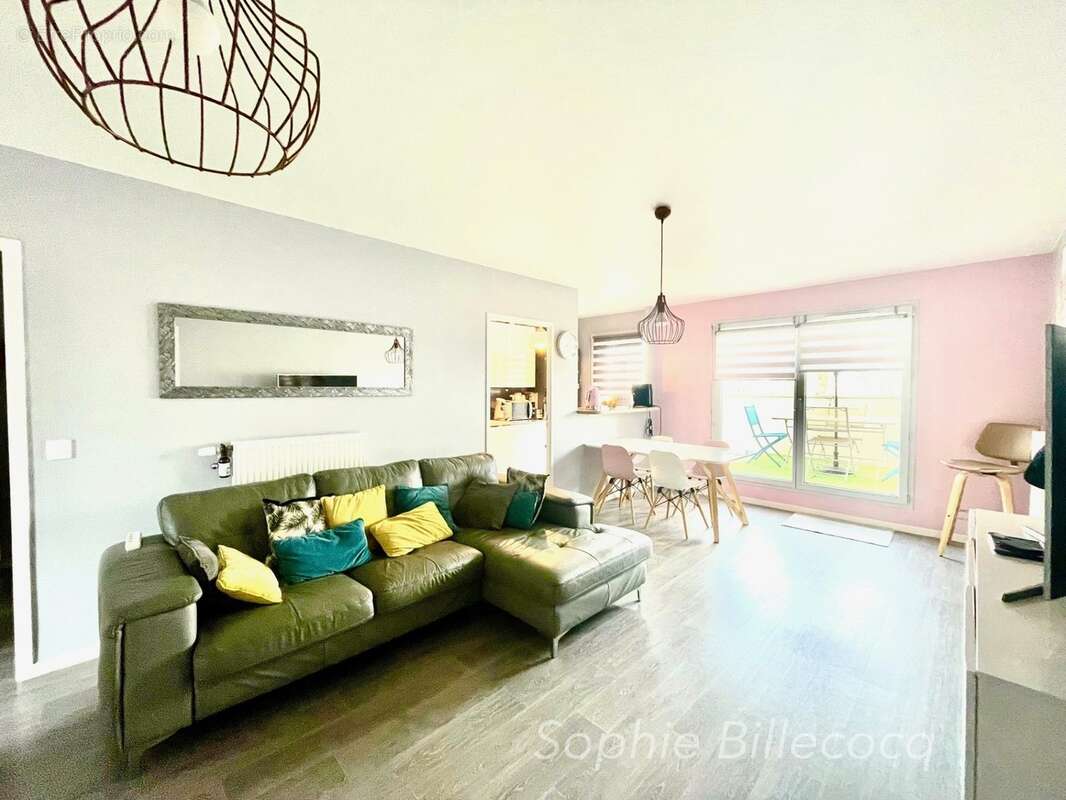 Appartement à vendre 5 pièces POISSY (78) - photo 2
