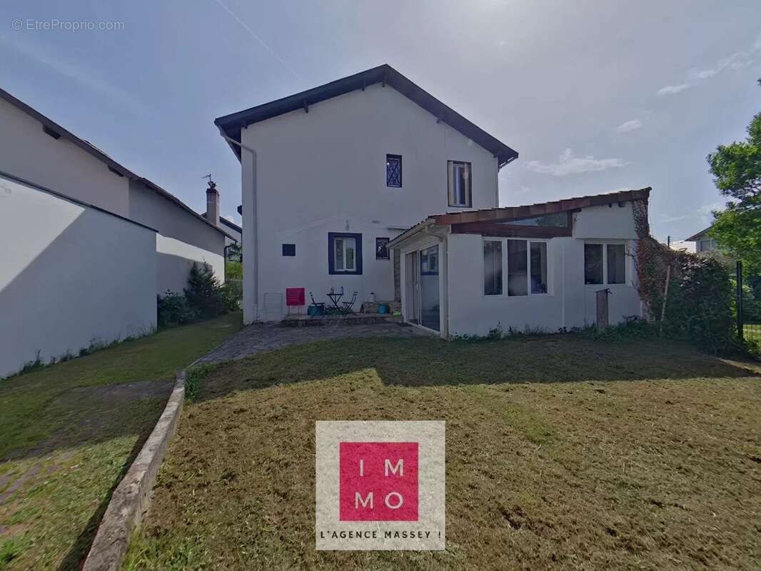 Appartement à TARBES