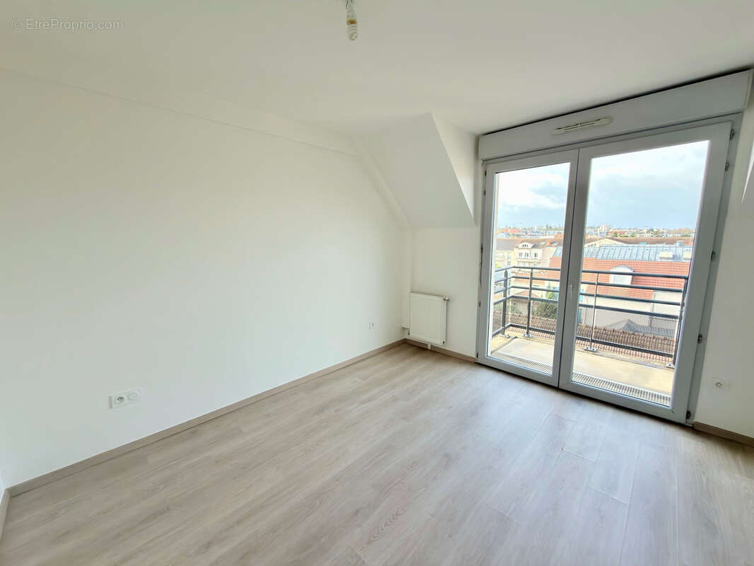 Appartement à LIMEIL-BREVANNES