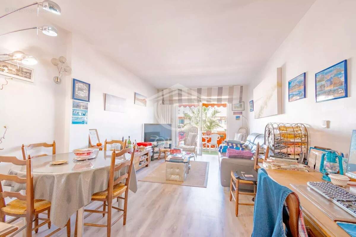 Appartement à CAGNES-SUR-MER