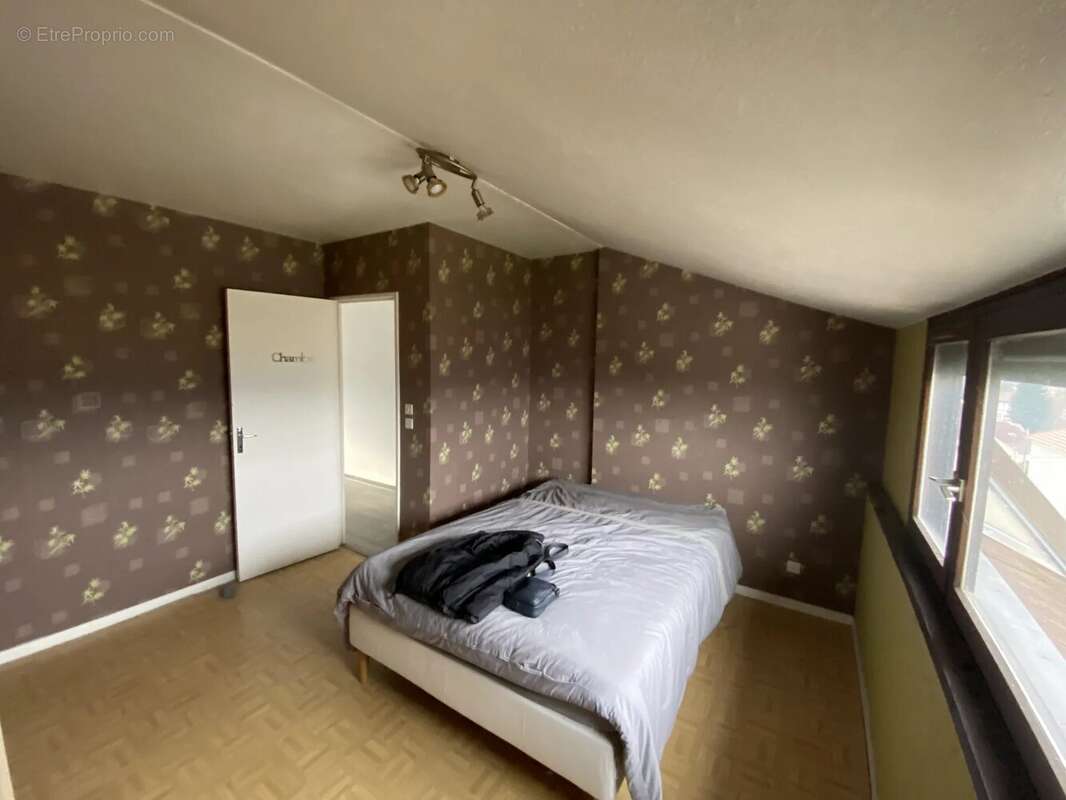 Appartement à L'ISLE-SUR-LE-DOUBS