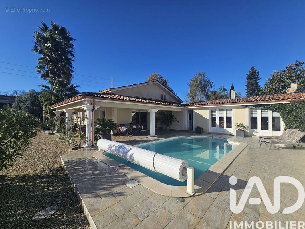 Photo 1 - Maison à CASTELSARRASIN