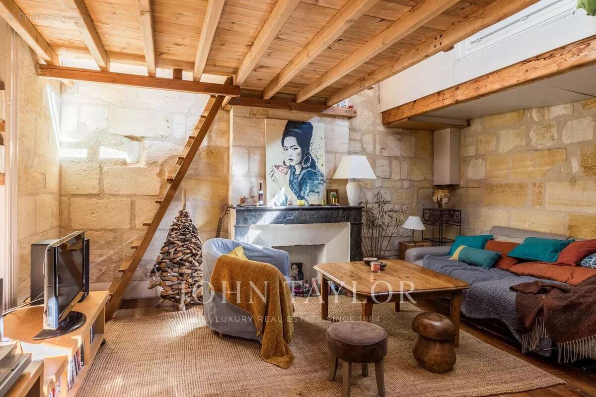 Appartement à BORDEAUX