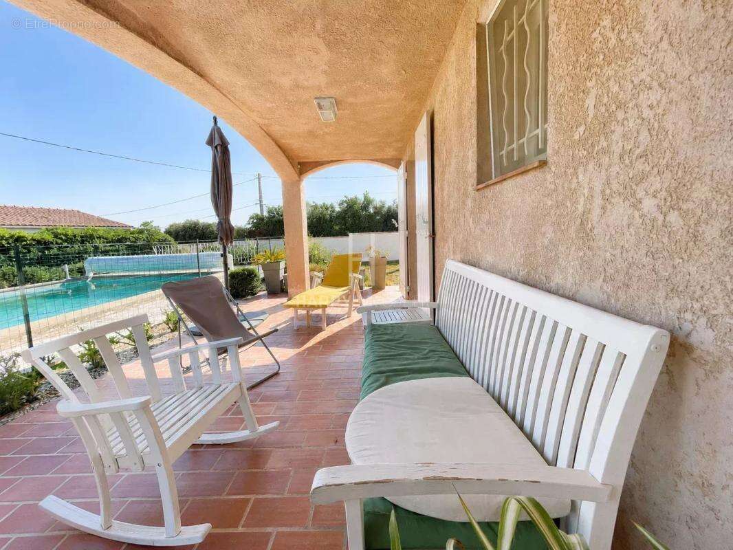 Aureille - Maison familiale avec piscine - photo 4