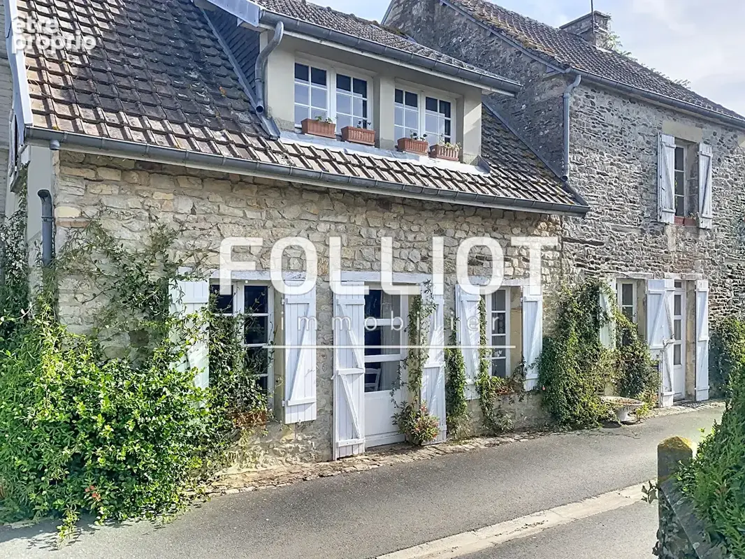 Maison à SAINT-LAURENT-DE-CONDEL