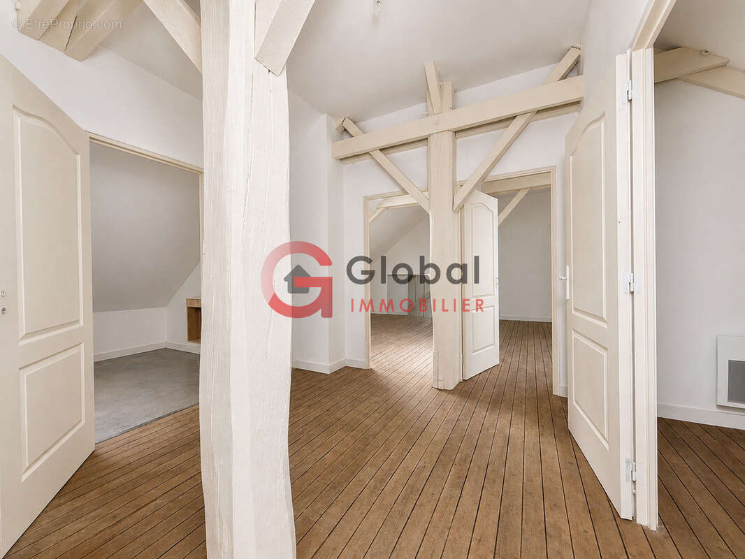 Appartement à FONTENAY-LE-COMTE