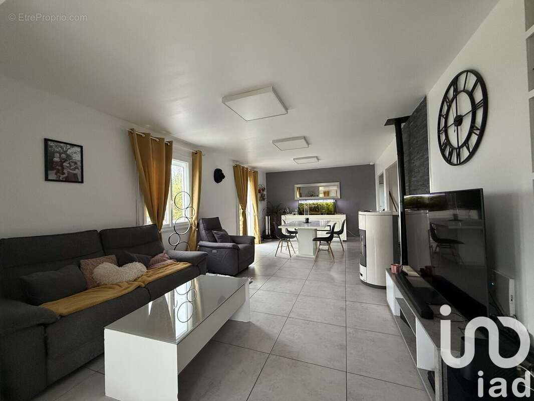 Photo 2 - Maison à CAMBREMER