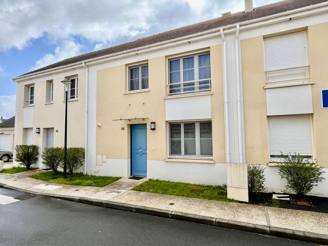 Maison à VILLIERS-SUR-MORIN