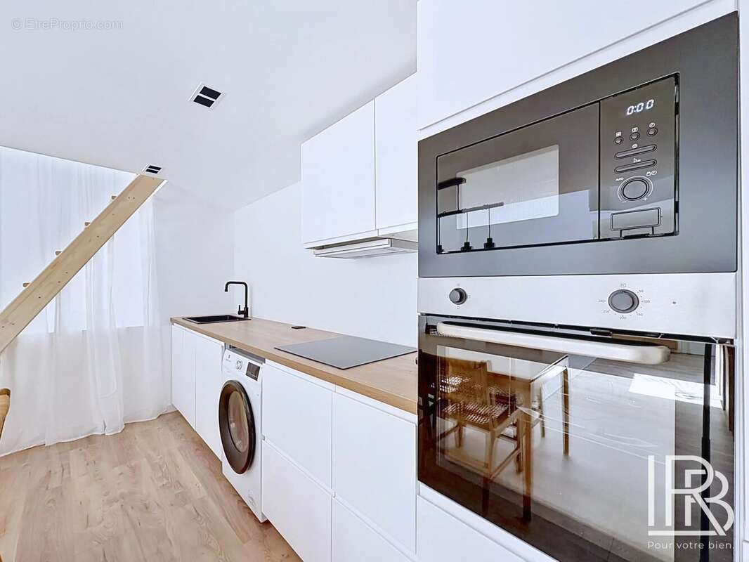 Appartement à MARSEILLE-7E