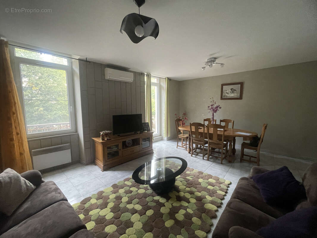 Appartement à SAINT-AFFRIQUE