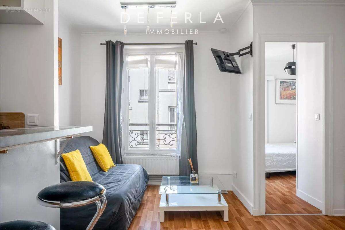 Appartement à PARIS-14E