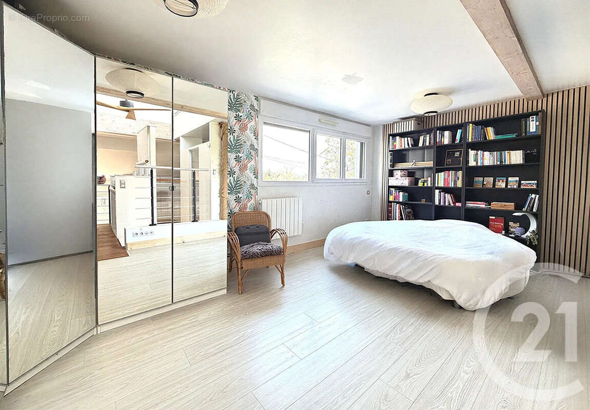 Maison 76 m² à Begles  - photo 8