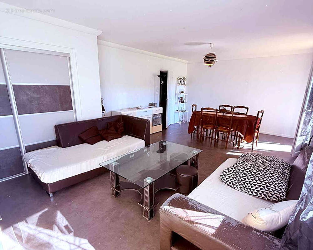 Appartement à CARBON-BLANC