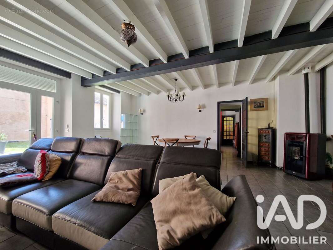 Photo 2 - Maison à VIC-EN-BIGORRE