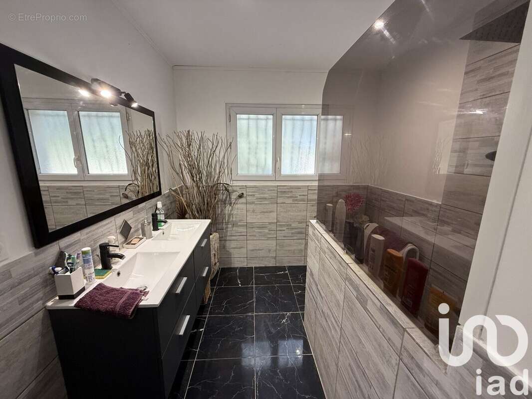 Photo 9 - Maison à POULX