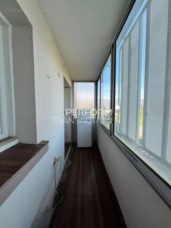 Appartement à GIERES