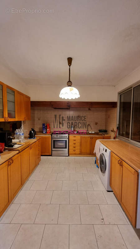 Maison à ROQUEMAURE