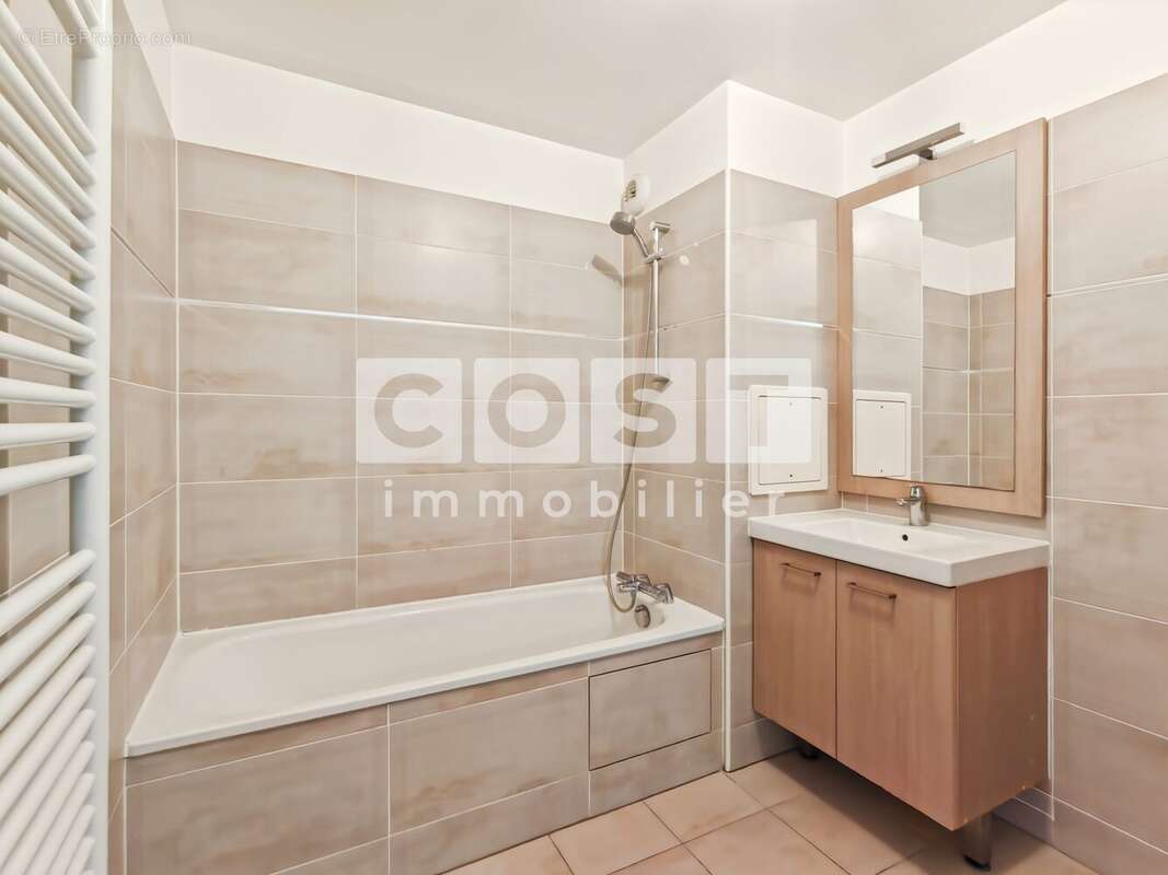 Appartement à ASNIERES-SUR-SEINE