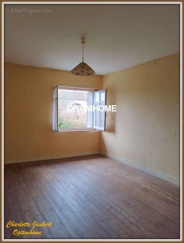 Maison à AUBETERRE-SUR-DRONNE