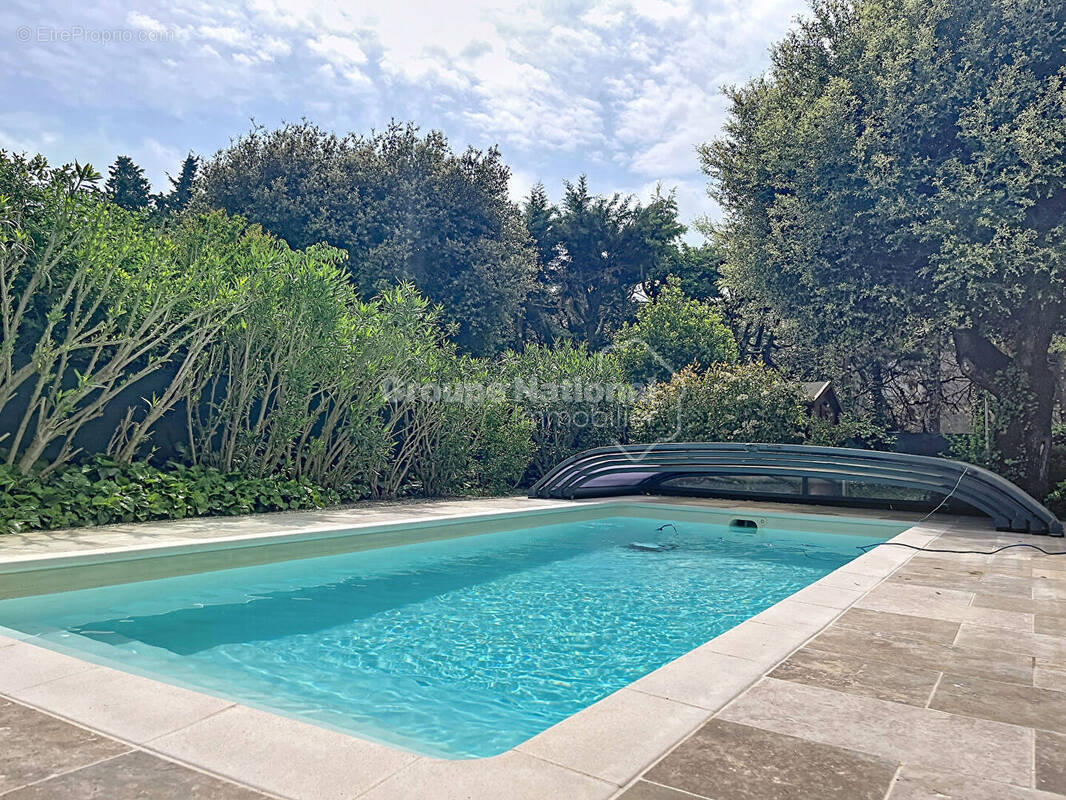 Maison à MONTSEGUR-SUR-LAUZON