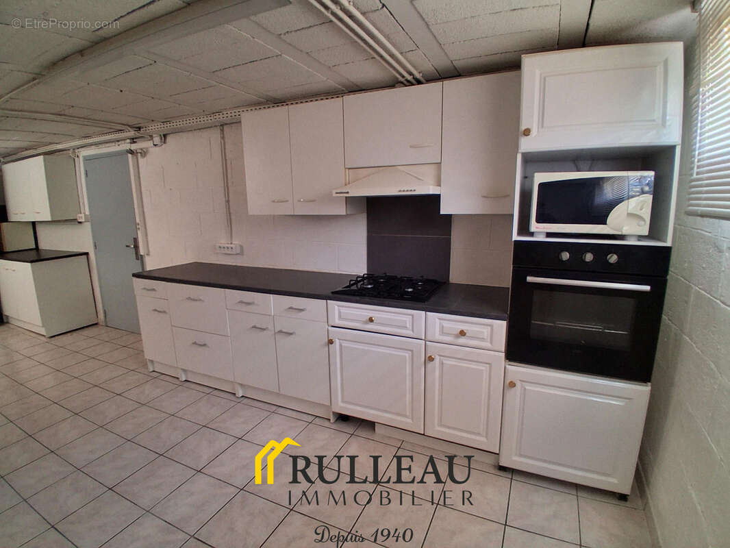 Maison familiale de caractere de 153 m2 habitables - terrain de 1223 m2 - proche centre saint louis de montfer - photo 23