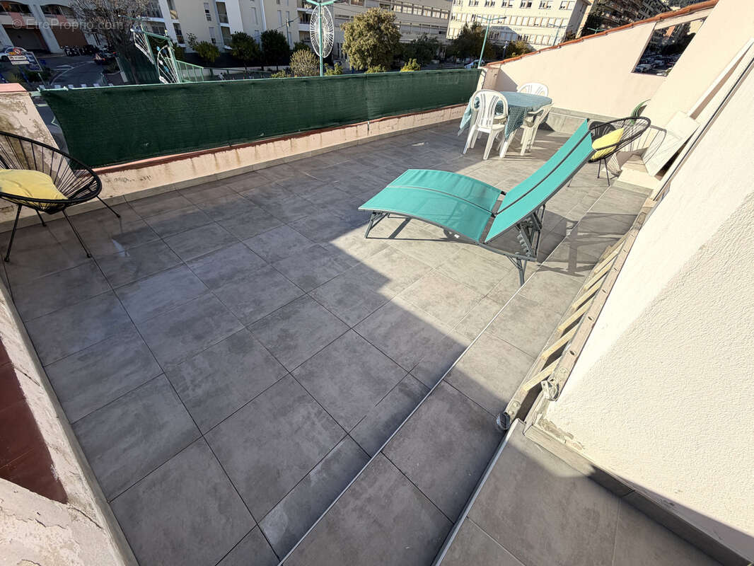 Appartement à MENTON